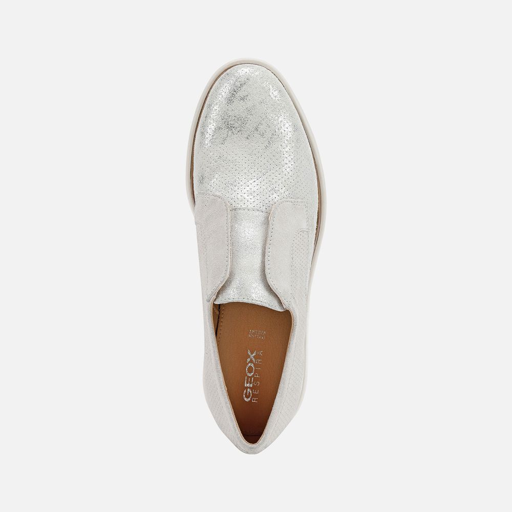 Slip On Geox Senhora Branco/Prateadas - Samuela - KSHVN9670